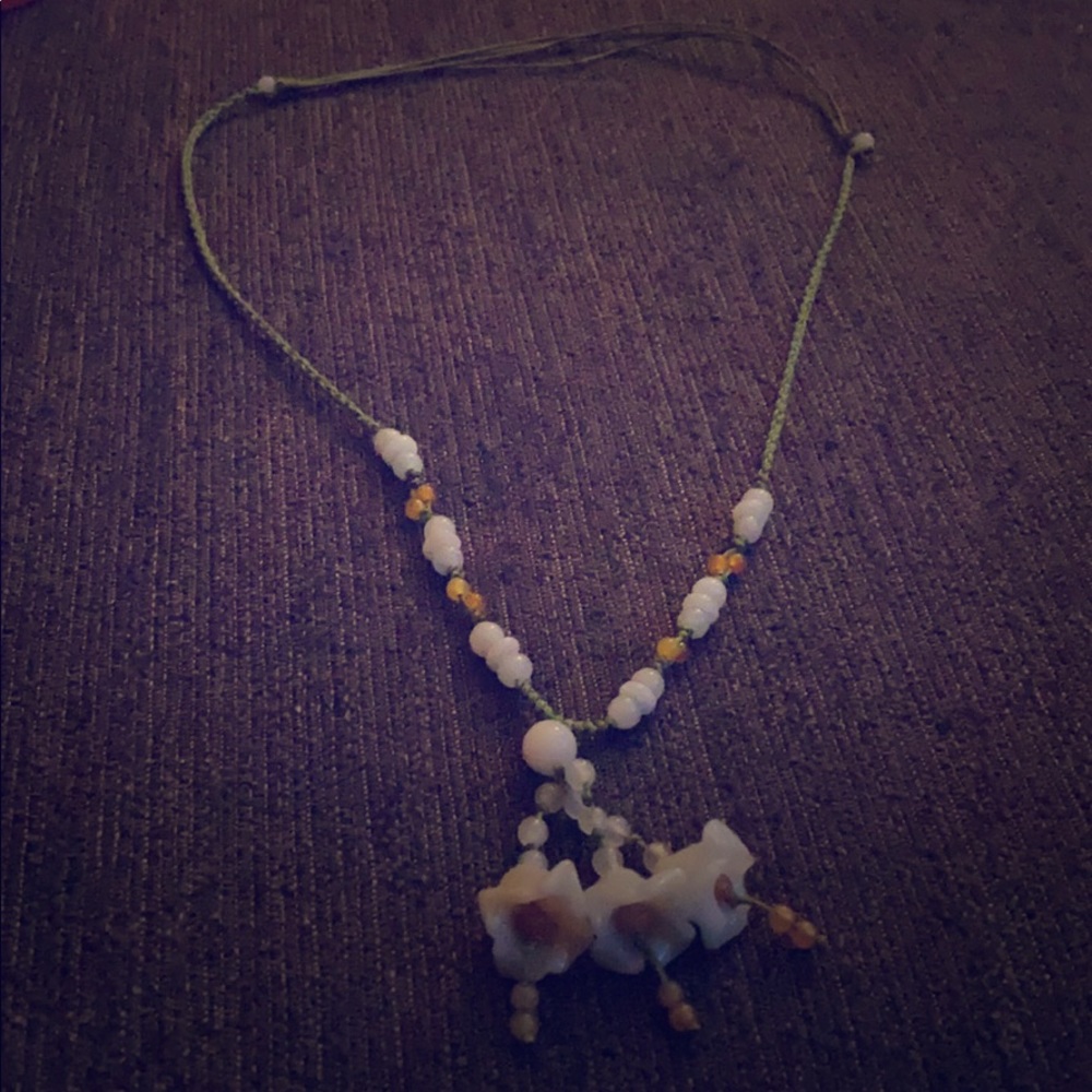 Bead & yarn necklace